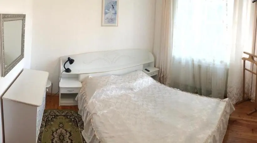 سوییت خانوادگی, Magnolia Truskavets