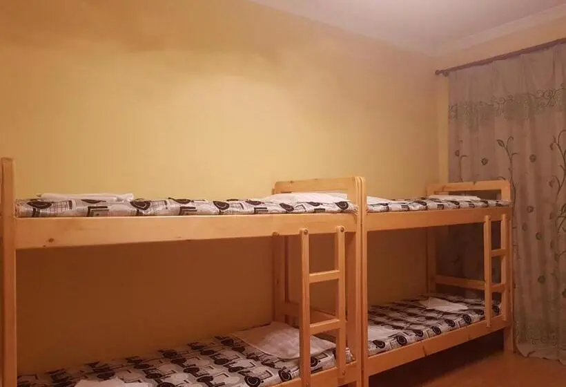 تختخواب در اتاق مشترک, Vast Mongolia Tour & Hostel