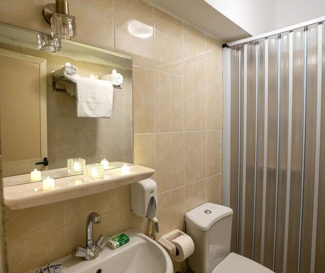 اتاق لوکس سه تخته, New Cairo Heart