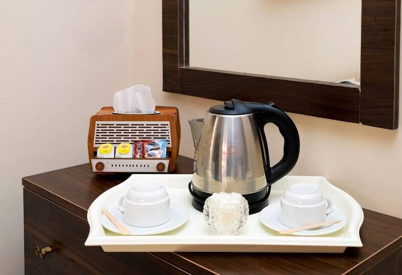 اتاق لوکس سه تخته, New Cairo Heart