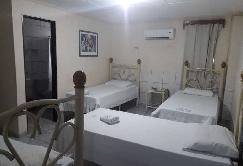 标准三人间, Pousada Da Pedra