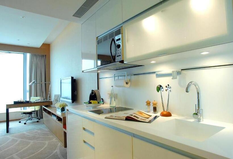 اتاق لوکس با تخت بزرگ, The Harbourview Place @ The Icc Megalopolis