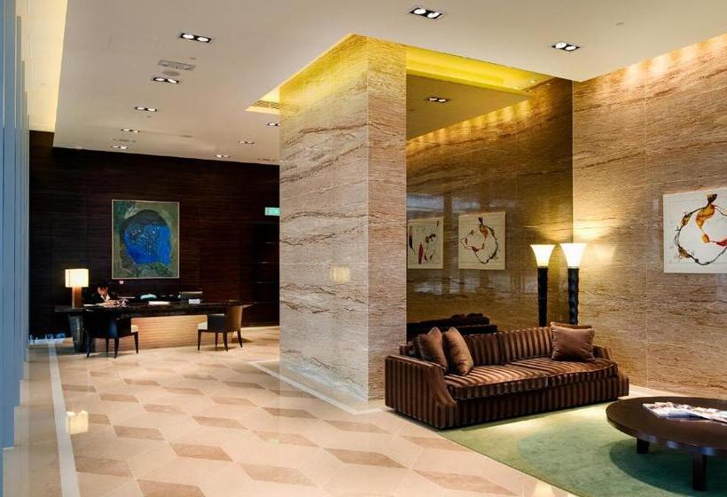 سوییت سوپریور, The Harbourview Place @ The Icc Megalopolis