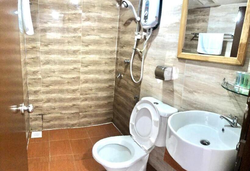 デラックスルーム, Am Transit Inn, Kuala Terengganu