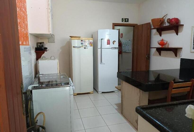 家庭间, Sefiroh Hostel