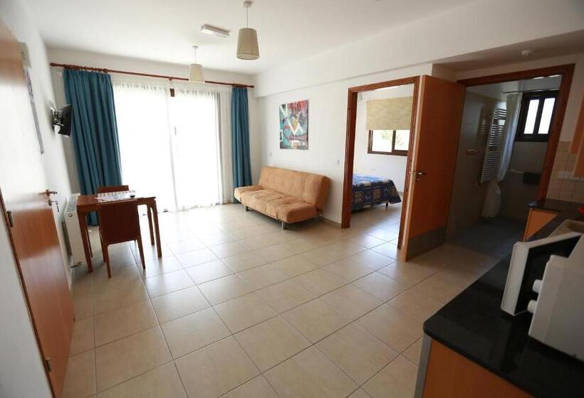 شقة غرفة واحدة, C & A Hotel Apartments