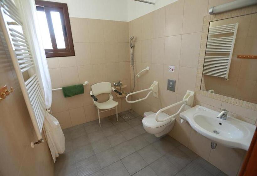 شقة غرفة واحدة, C & A Hotel Apartments