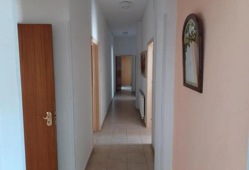 ３ベッドルームアパートメント, C & A Hotel Apartments
