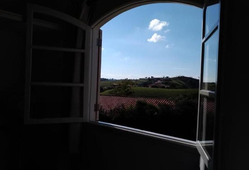 스탠다드 트리플 룸, Pousada Calu