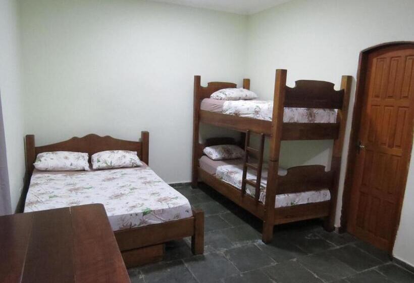 سوییت خانوادگی, Pousada Azul Do Mar