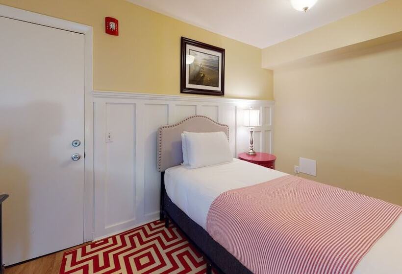 クイーンサイズベッドのスイートルーム, The Hotel Maria