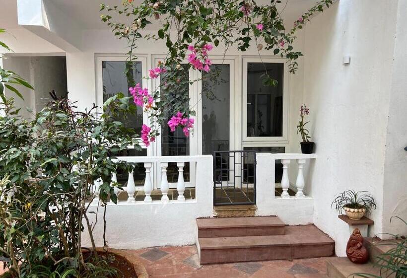 غرفة ديلوكس سرير كينج, Oceanic   Luxury Boutique