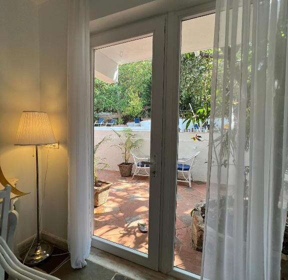 Номер Deluxe Кровать Кинг, Oceanic   Luxury Boutique