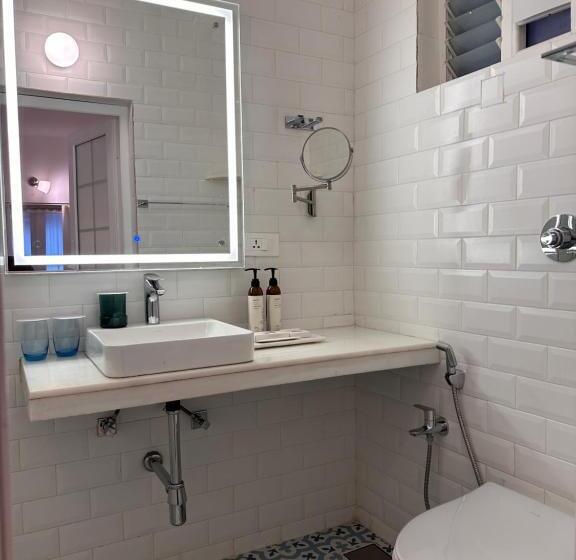 غرفة إقتصادية, Oceanic   Luxury Boutique