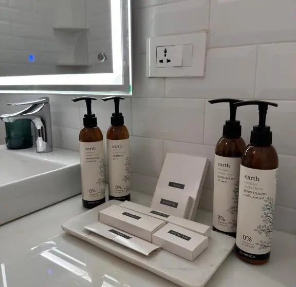 エコノミールーム, Oceanic   Luxury Boutique