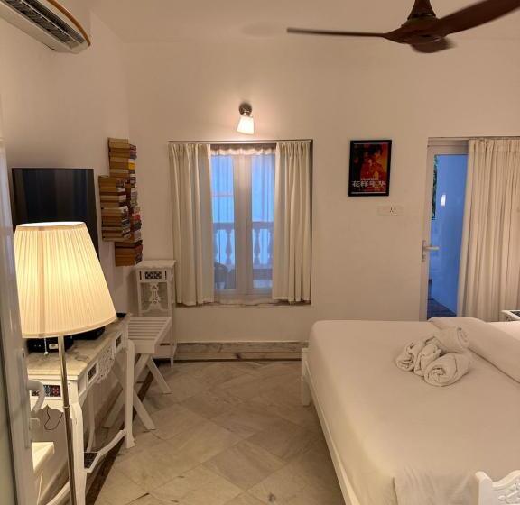 غرفة إقتصادية, Oceanic   Luxury Boutique