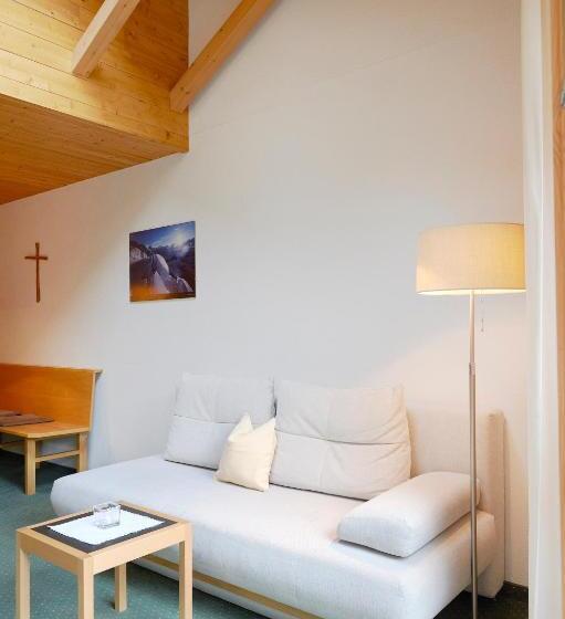 침실 1개 아파트, Schrannenhof