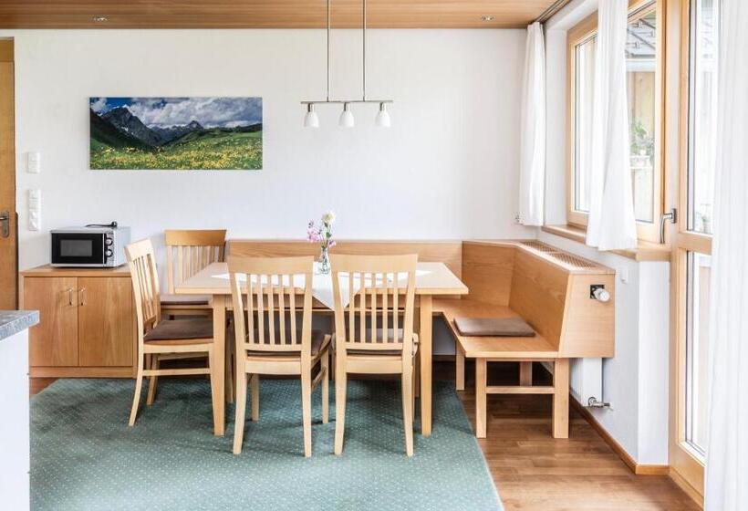 침실 1개 전망 아파트, Schrannenhof