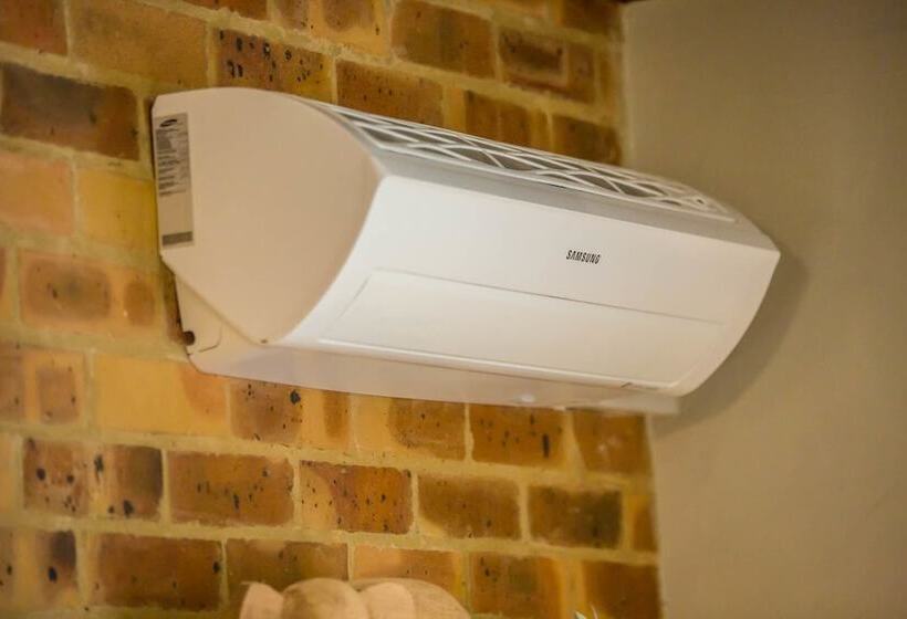 デラックススイート, Grey Manor Guesthouse