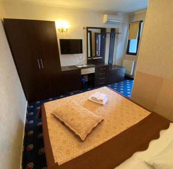 Номер Стандарт, Hanu Satului