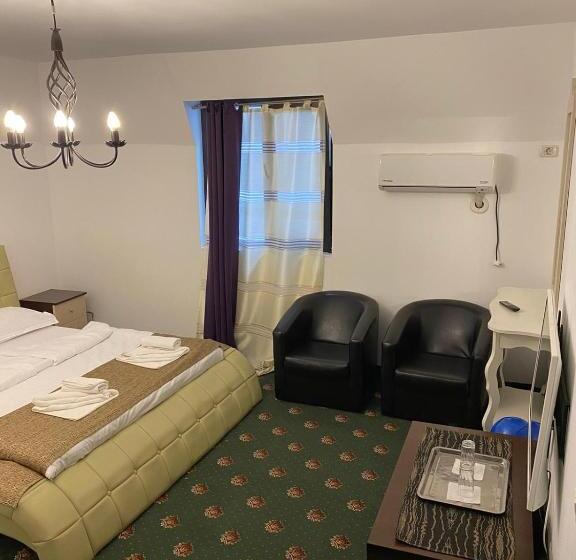 Номер Deluxe, Hanu Satului