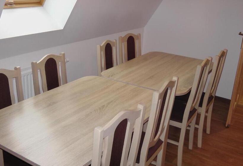 3 Szobás Suite, Penzion Vila Machů