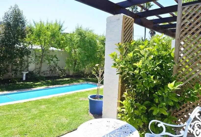 デラックスルーム, The Gables Hermanus