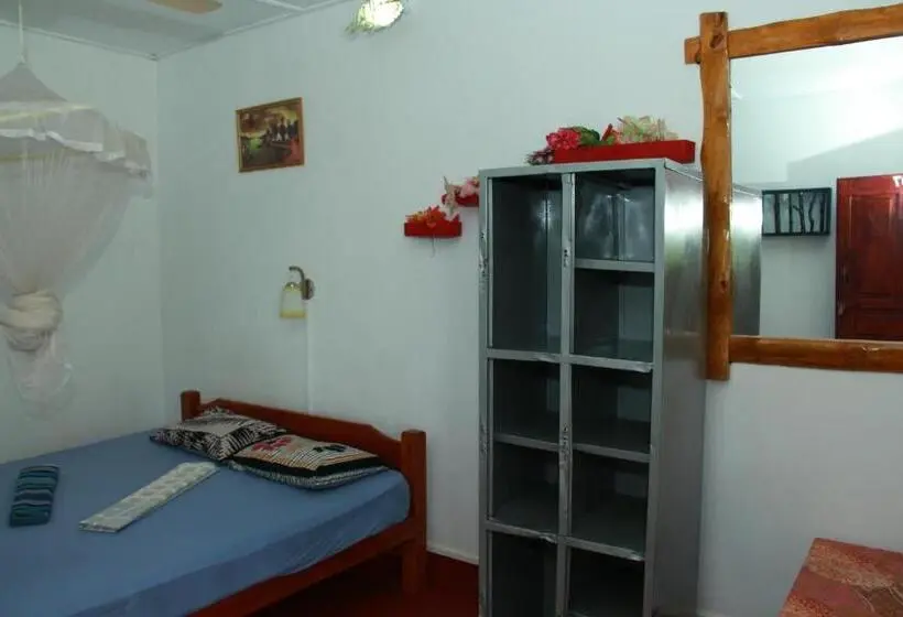 Economy-huone, Lobster Inn