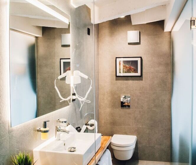 آپارتمان لوکس 1 خوابه, Nomad Luxury Suites