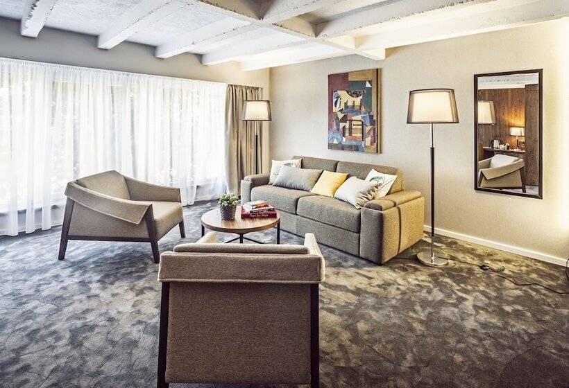 سوییت اجرایی, Nomad Luxury Suites