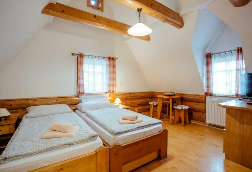 스탠다드 스튜디오, Jánošíkova Valaška Hills Apartments