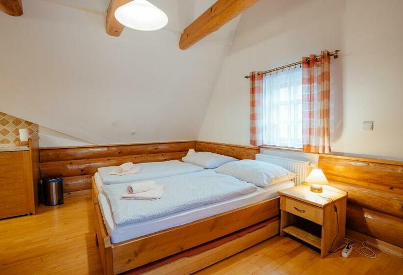 스탠다드 스튜디오, Jánošíkova Valaška Hills Apartments