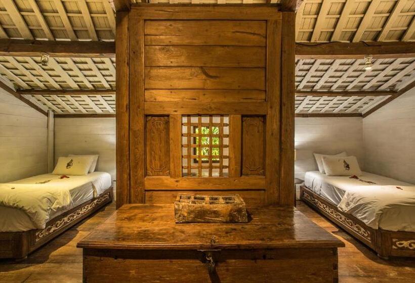 غرفة قياسية, Wayang Retreat