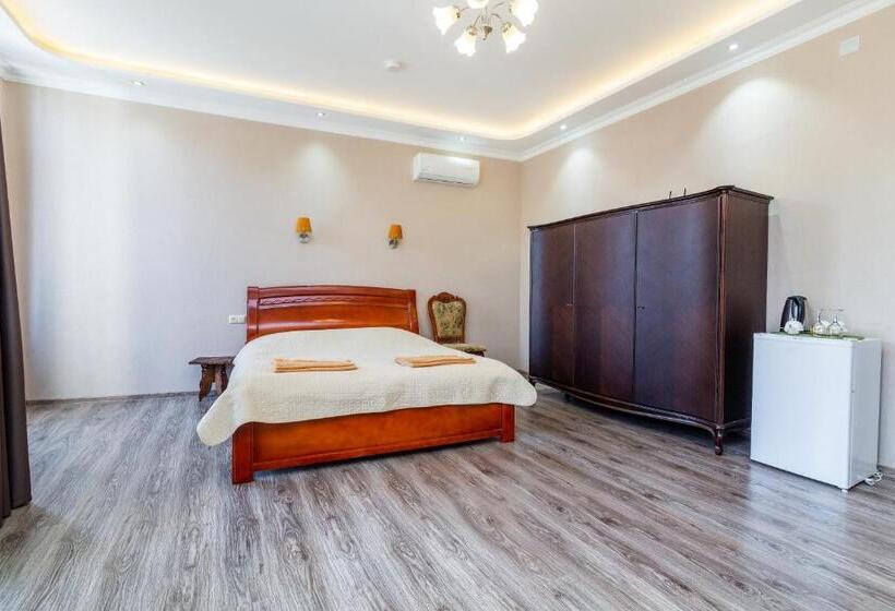اتاق سوپریور با تخت بزرگ, White Hotel Guesthouse