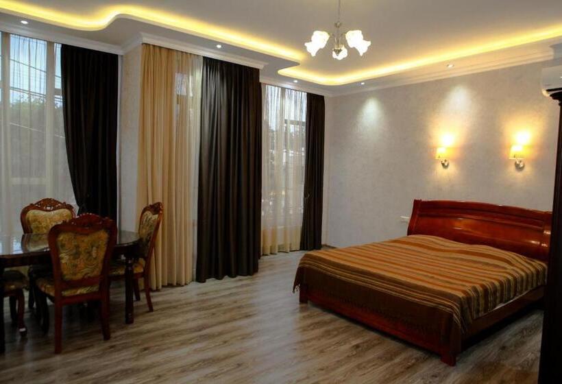اتاق سوپریور با تخت بزرگ, White Hotel Guesthouse