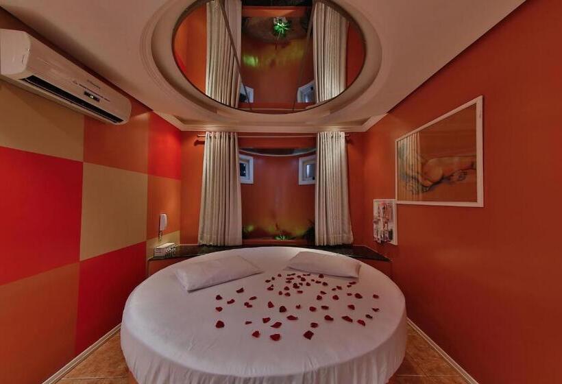 סוויטה דלוקס, Motel Paradiso   Cruz Alta