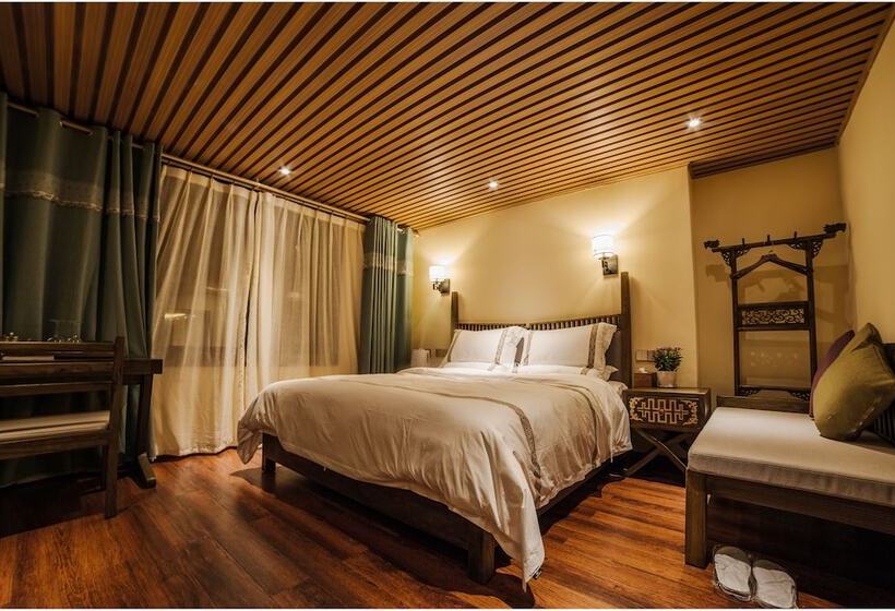 Номер Комфорт, Blossom Dynasty Inn