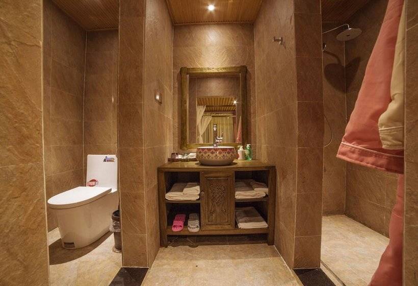 Sviitti, Blossom Dynasty Inn