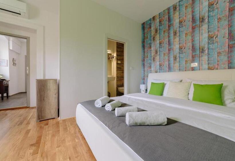 اتاق استاندارد, Piranika