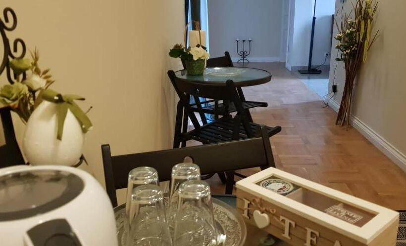 豪华房间, Pensiunea Groza