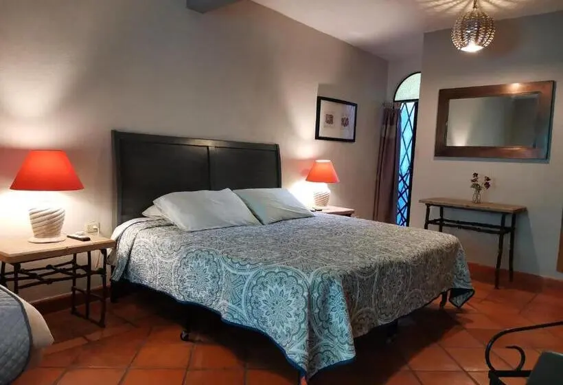 اتاق استاندارد با تخت بزرگ, Las Alamedas Guanajuato
