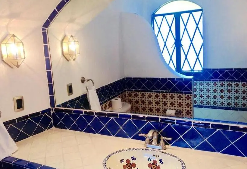 اتاق استاندارد با تخت بزرگ, Las Alamedas Guanajuato