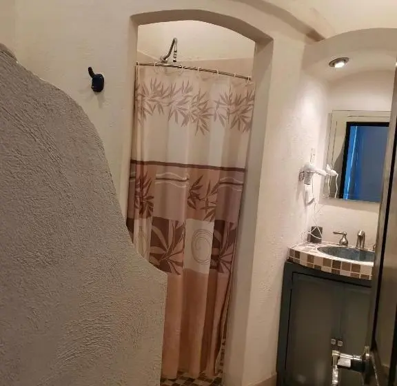 اتاق استاندارد با بالکن, Las Alamedas Guanajuato