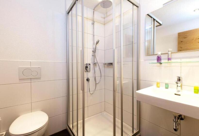 １ベッドルームアパートメント, Nowders Apartments