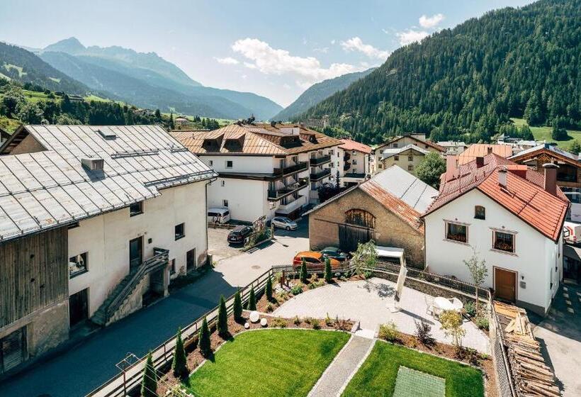 １ベッドルームペントハウスアパート, Nowders Apartments