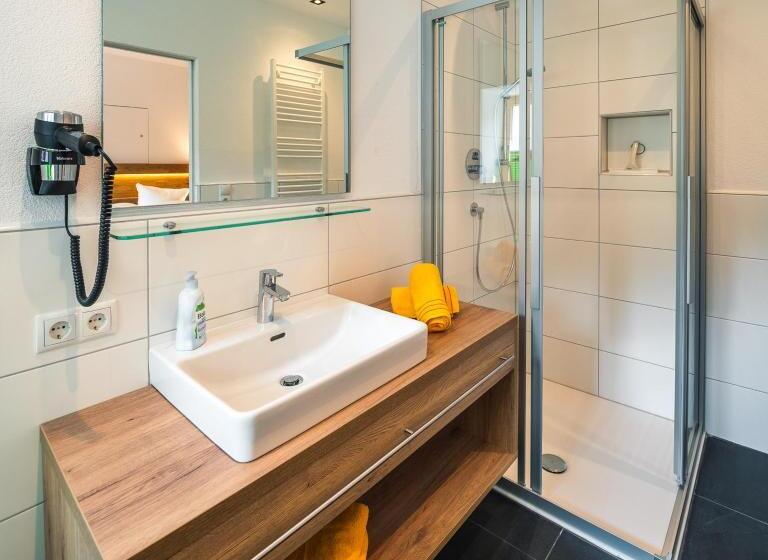 １階の１ベッドルームアパートメント, Nowders Apartments