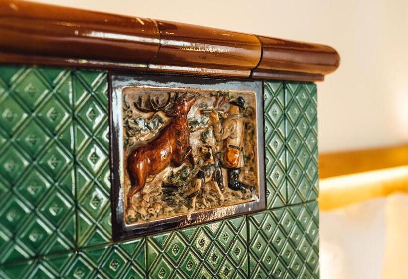 デラックスルーム, Nowders Apartments