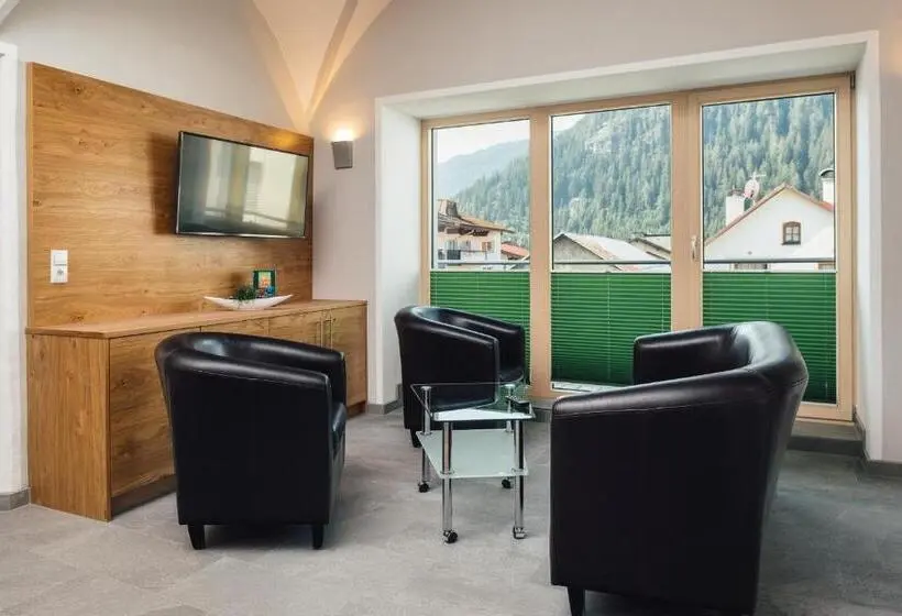 庭の見える1ベッドルームアパートメント, Nowders Apartments