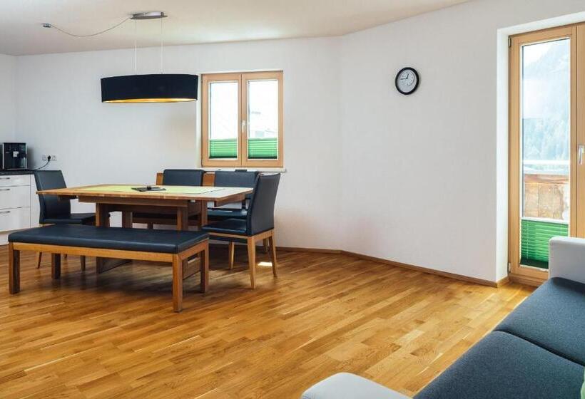 Апартаменты 2 Спальни, Nowders Apartments