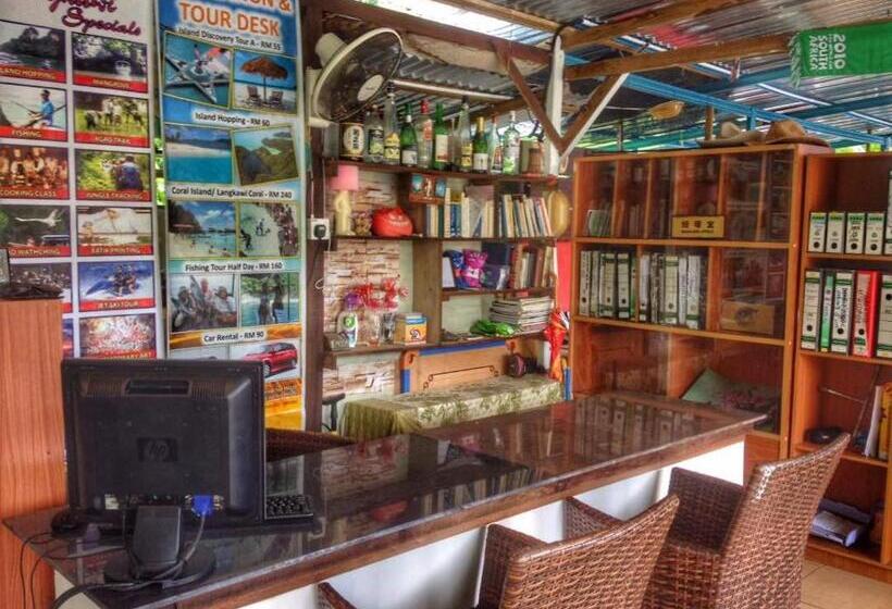 Economy-huone, Sleepy Hollow Villa